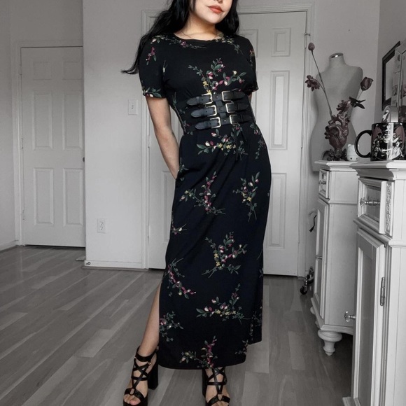 Vintage Dresses & Skirts - 💐 ‼️SOLD‼️